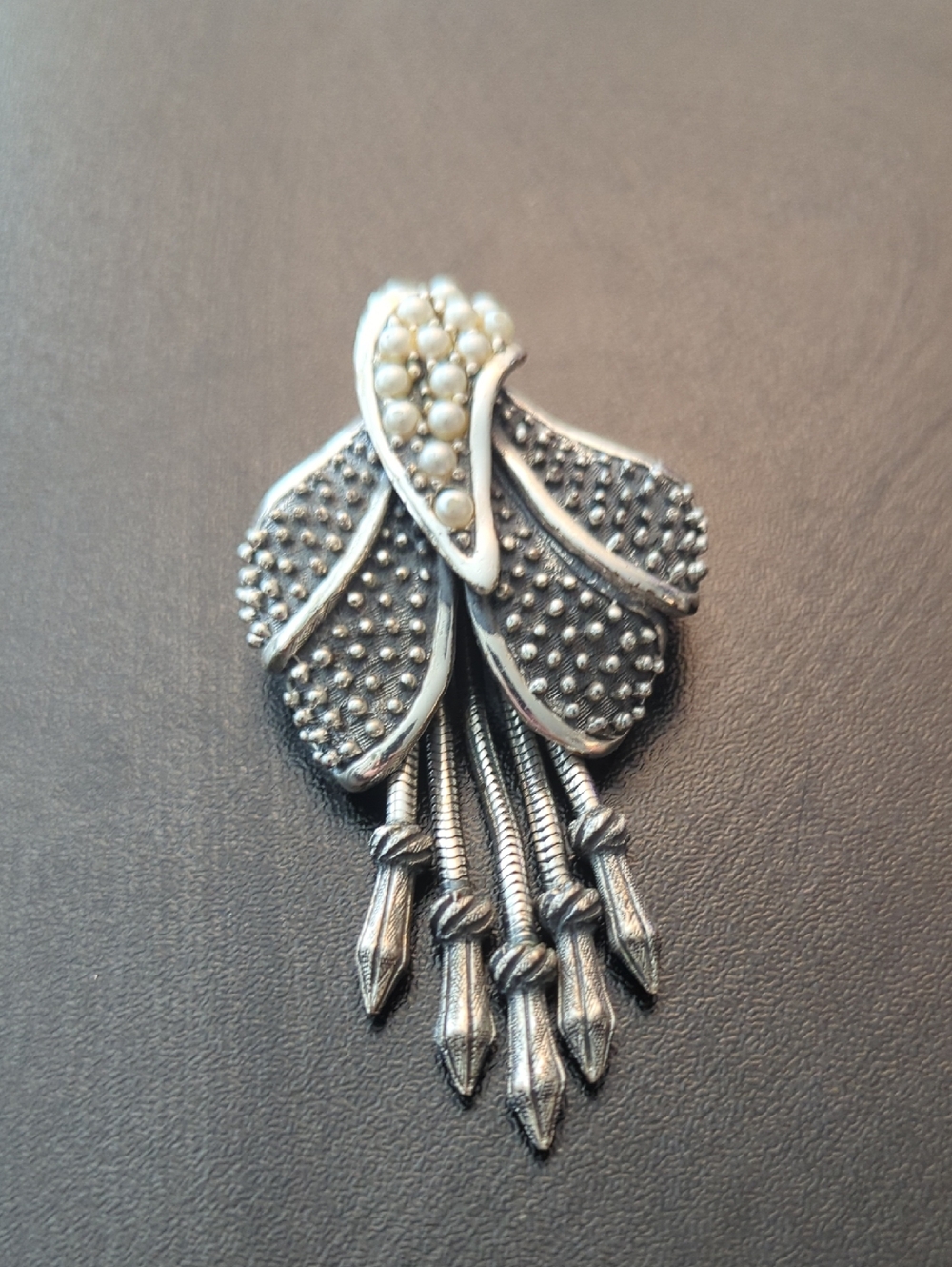 Tortolani Vintage 1930s Pewter and Glass Pearl Brooch